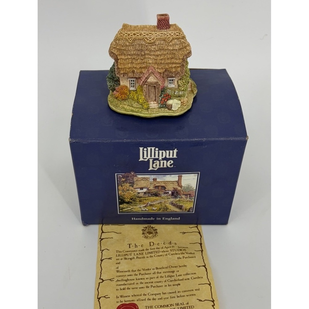 Lilliput Lane Wash Day Cottage Artist Signed with Original Box and Deeds